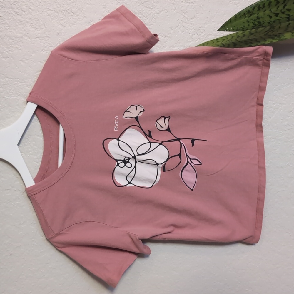 Rose colored RVCA lightly cropped loose fit t shirt